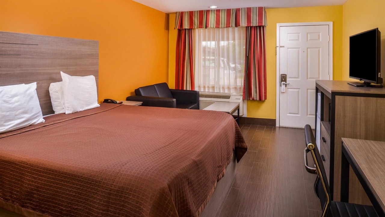 Photo of Bedroom in West Columbia