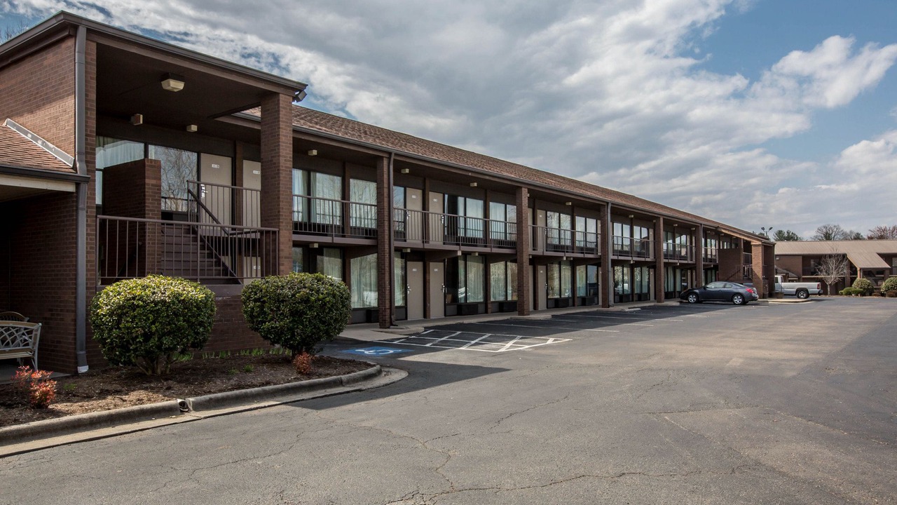 Photo of Buildings in Mount Airy