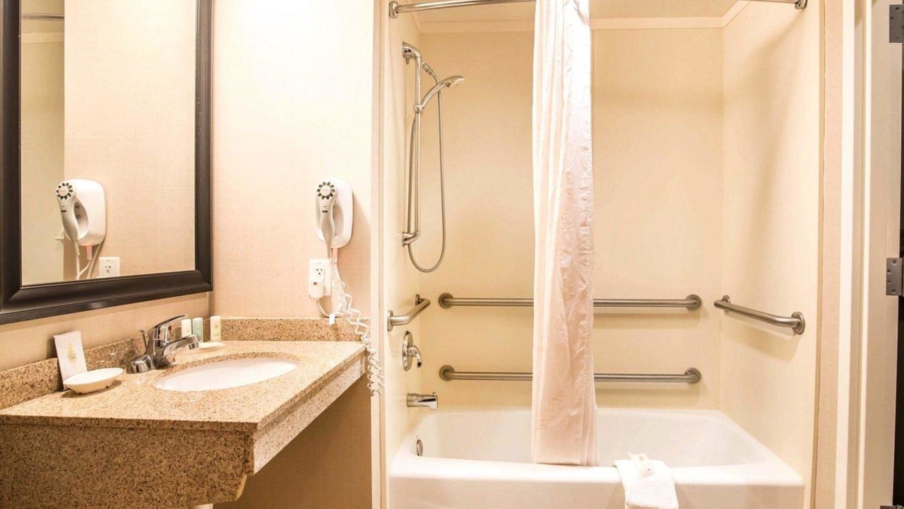 Photo of Bathroom in Dover