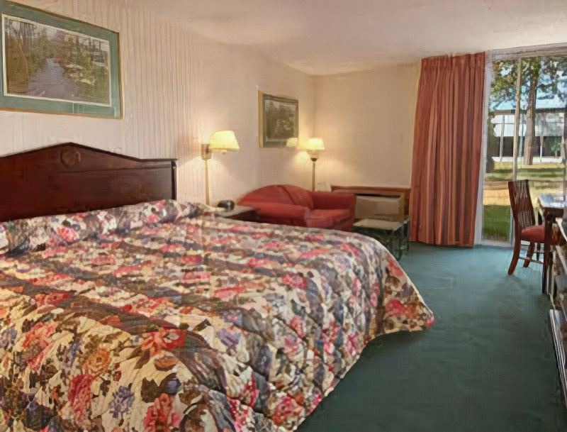 Photo of Bedroom in Queensbury