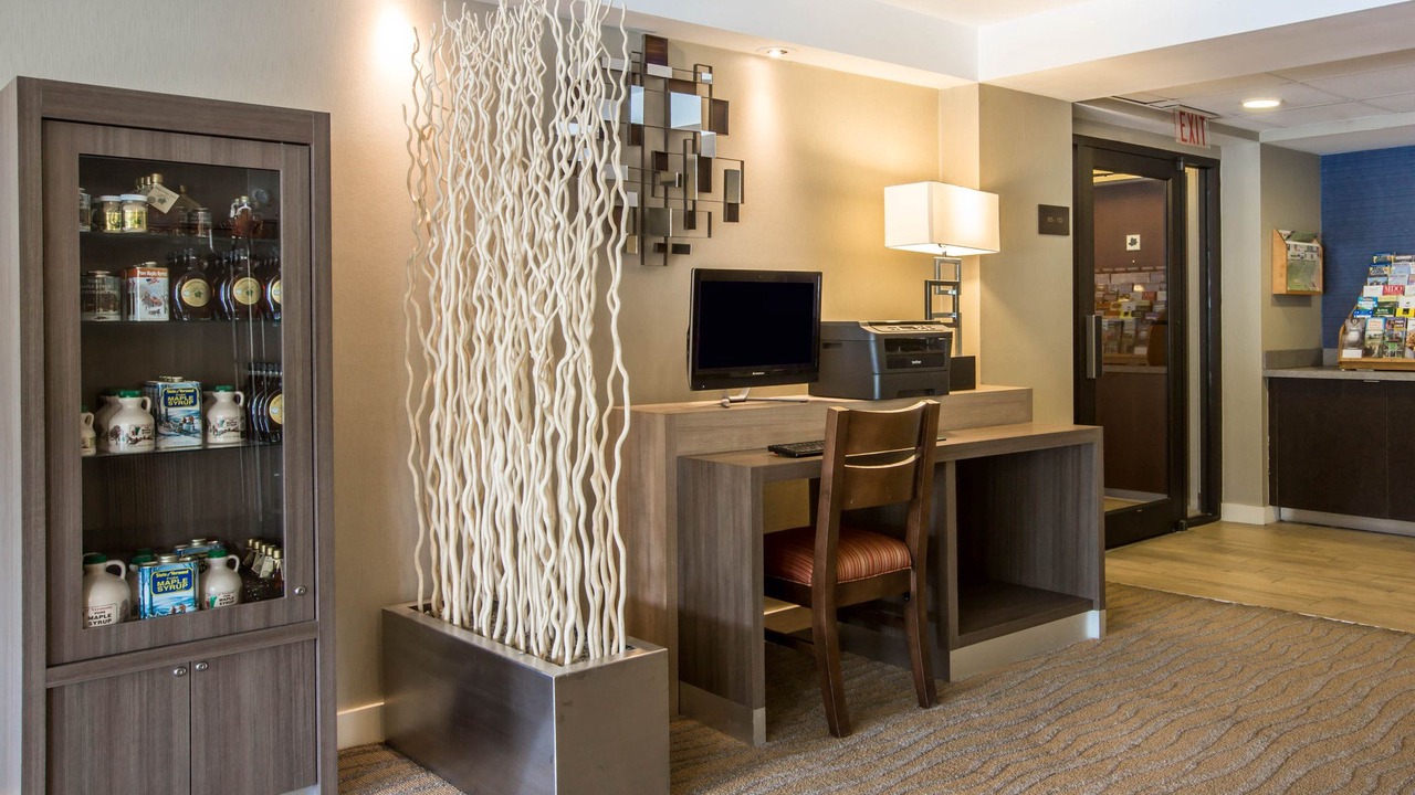 Photo of Livingroom in White River Junction