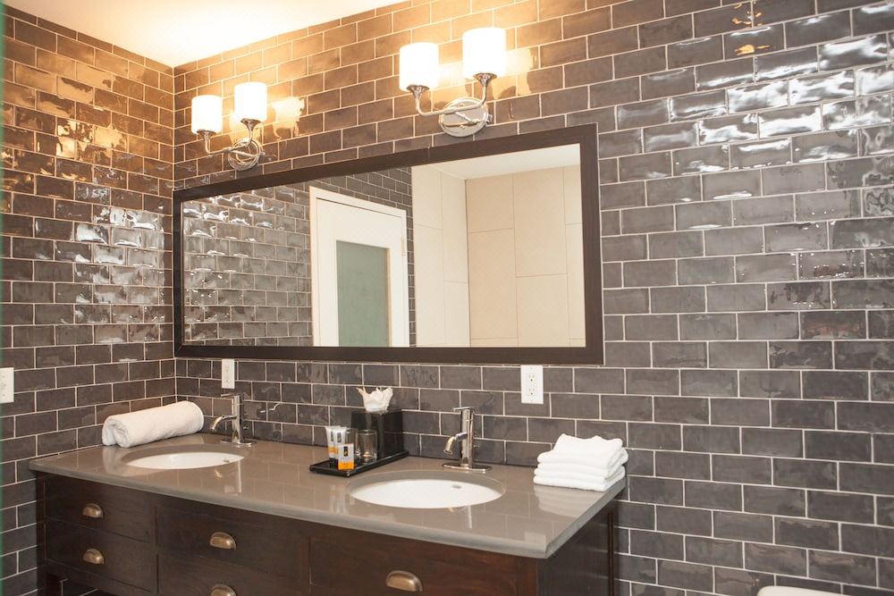 Photo of Bathroom in Hunters Point