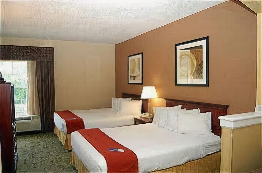 Photo of Bedroom in Monmouth Junction