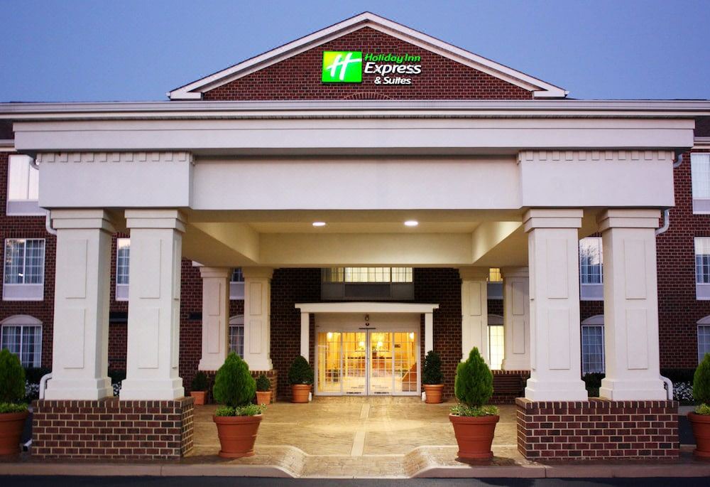 Photo of Buildings in Warrenton