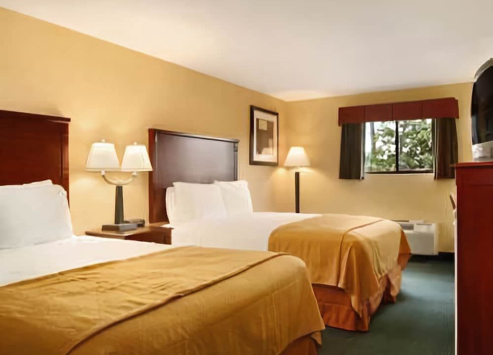 Photo of Bedroom in Kittery