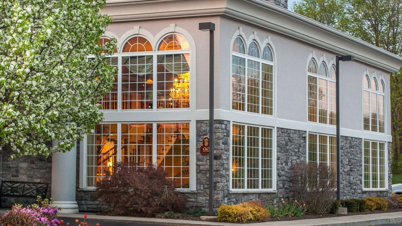 Photo of Buildings in Castleton-on-Hudson