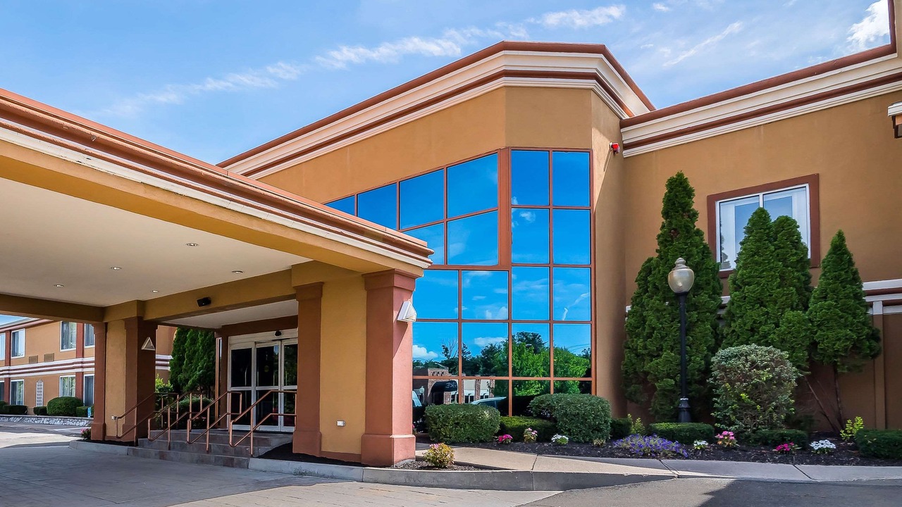 Photo of Buildings in Latham