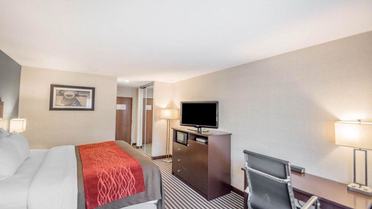 Photo of Livingroom in Corning