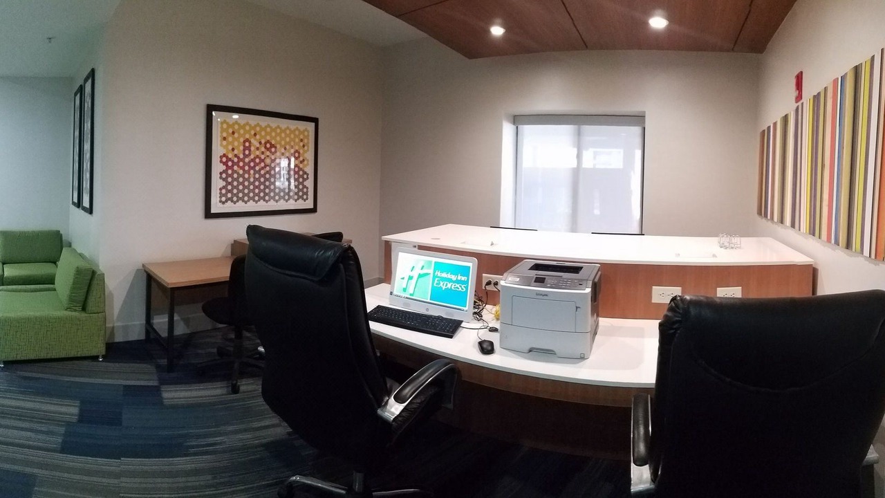Photo of Livingroom in Downtown Albany