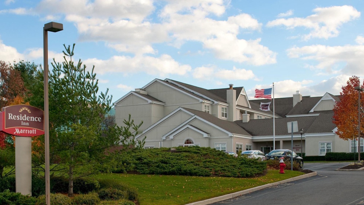 Photo of Buildings in Hauppauge