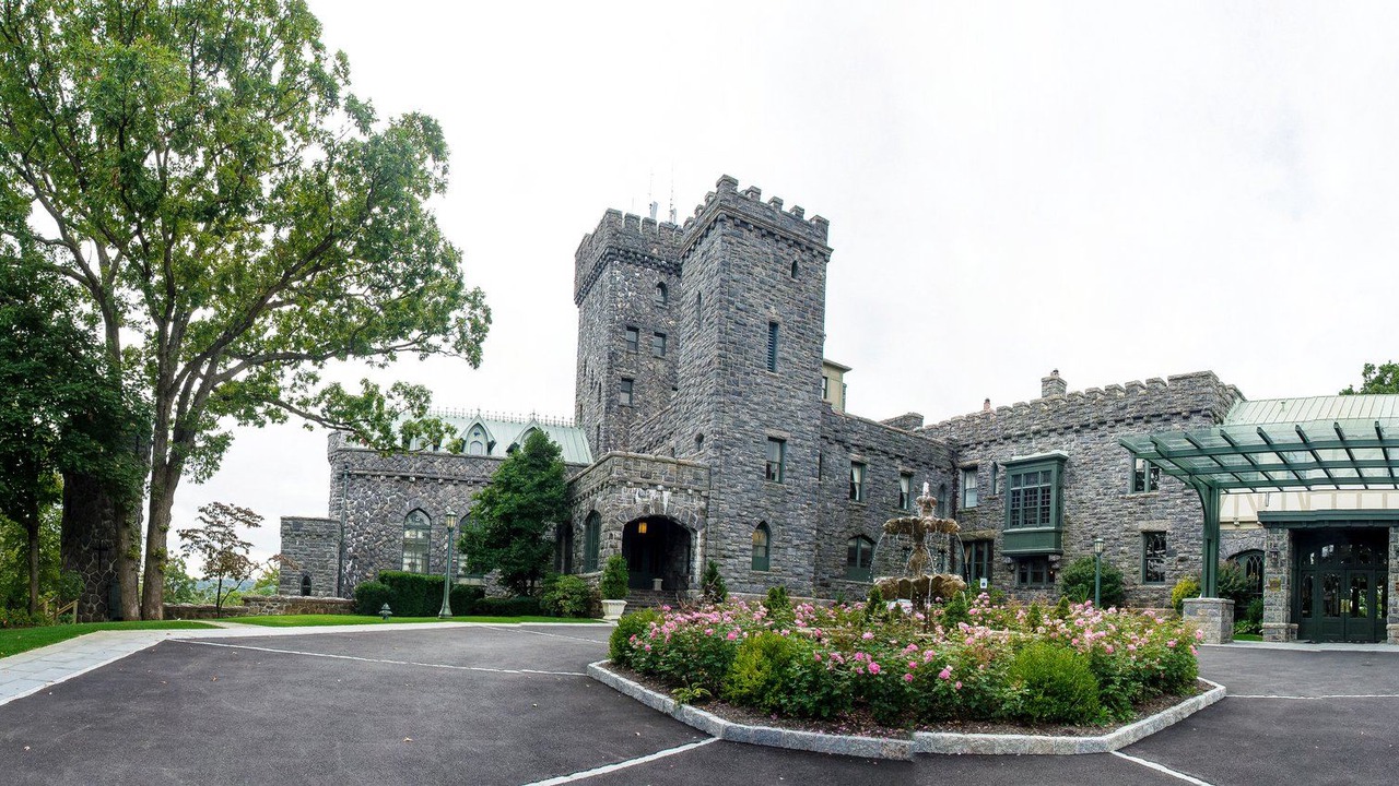Photo of Buildings in Tarrytown