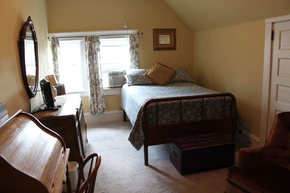 Photo of Bedroom in Towanda