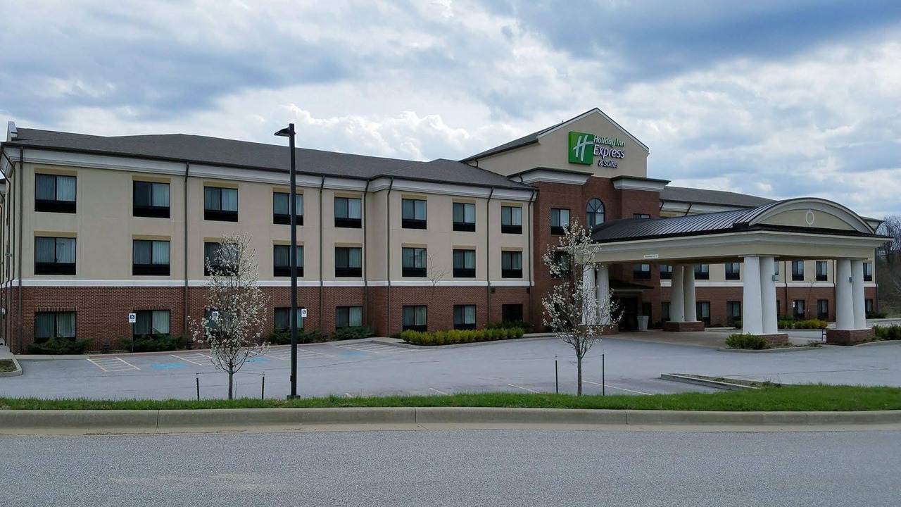 Photo of Buildings in Triadelphia