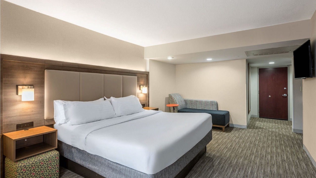 Photo of Bedroom in Downtown Albany