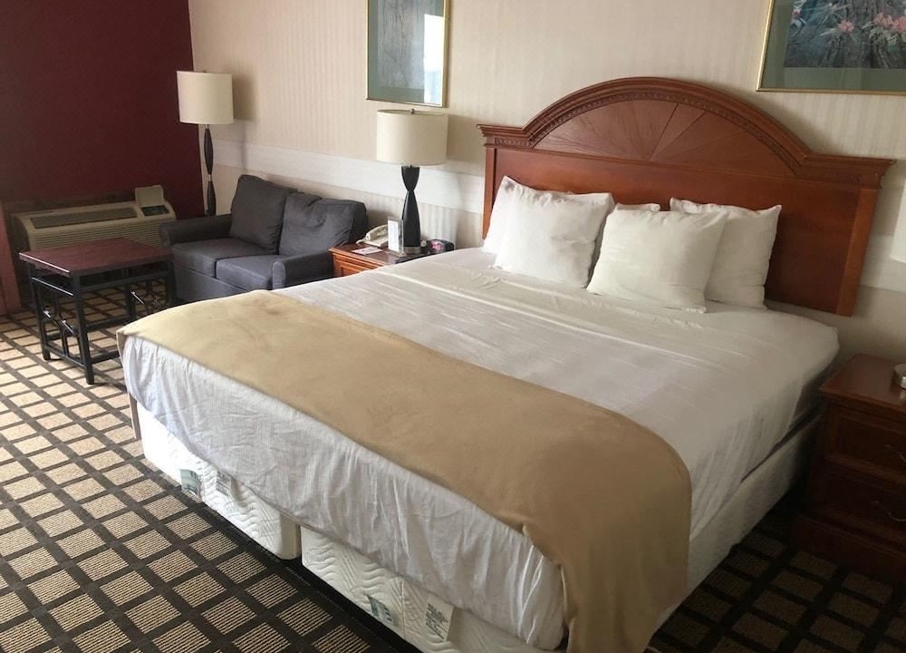 Photo of Bedroom in Queensbury