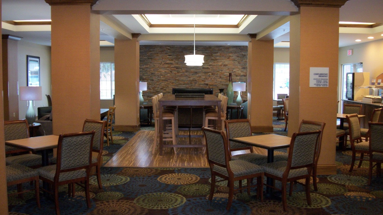 Photo of Livingroom in Cortland
