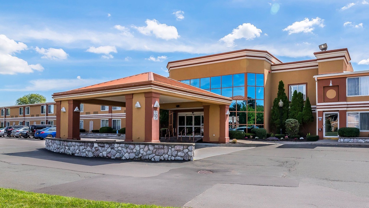 Photo of Buildings in Latham