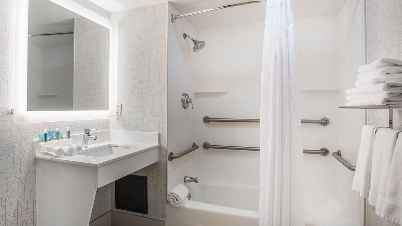 Photo of Bathroom in Downtown Albany