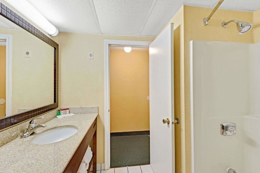 Photo of Bathroom in Kittery