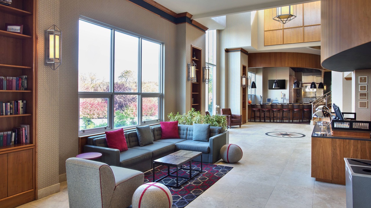 Photo of Livingroom in Plainview