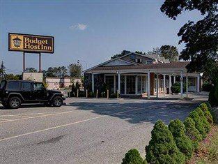 Photo of Buildings in Riverhead