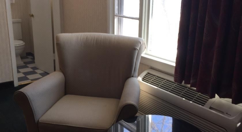 Photo of Livingroom in Brattleboro