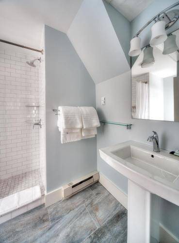 Photo of Bathroom in Portsmouth