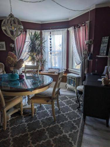 Photo of Livingroom in Montclair