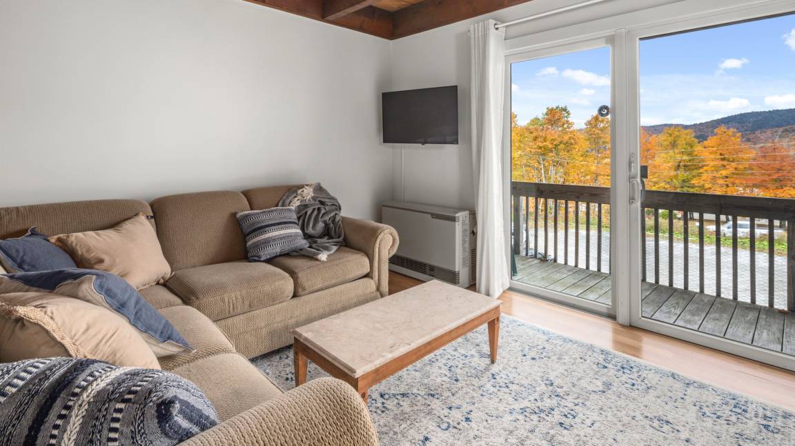 Photo of Livingroom in Bolton Valley