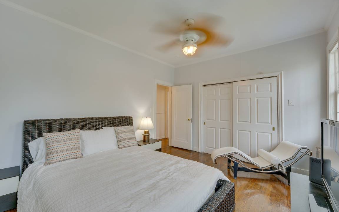 Photo of Bedroom in Long Beach