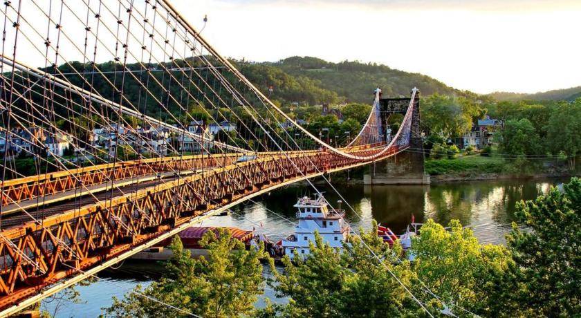 Photo of Others in Moundsville