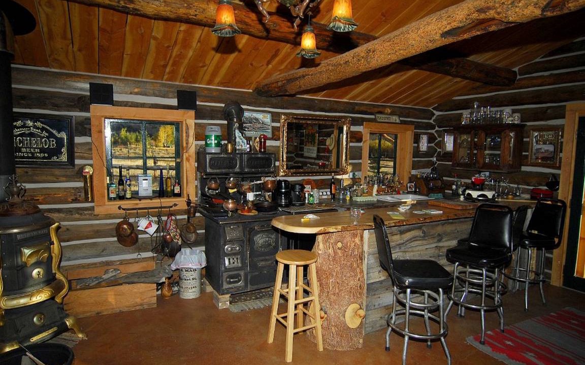 Photo of Kitchen in Aquebogue