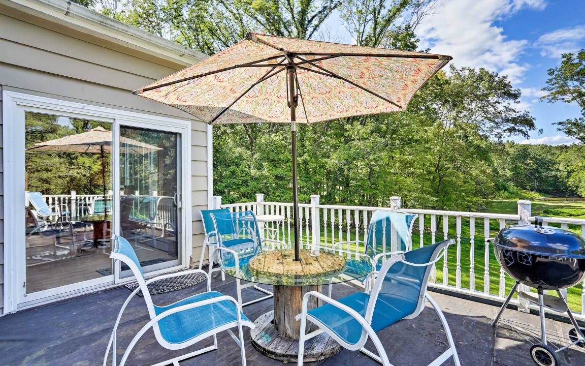 Photo of Patio Balcony in Town of Wawayanda