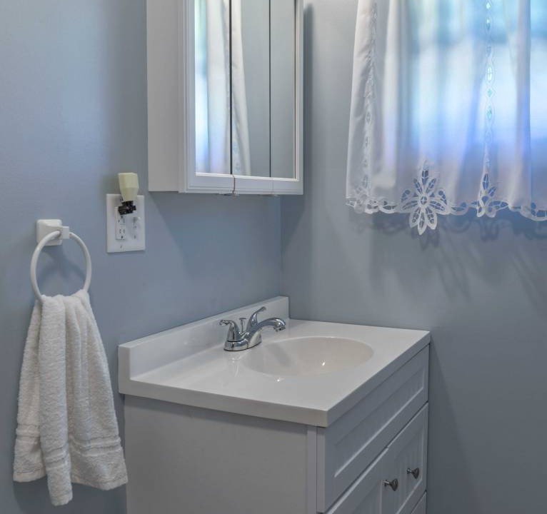 Photo of Bathroom in Mayfield
