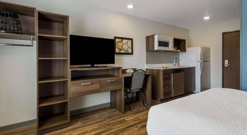 Photo of Bedroom in Roanoke