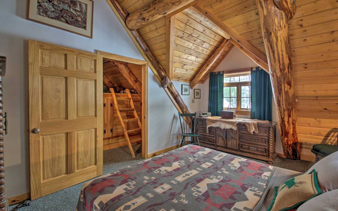 Photo of Bedroom in Center Conway
