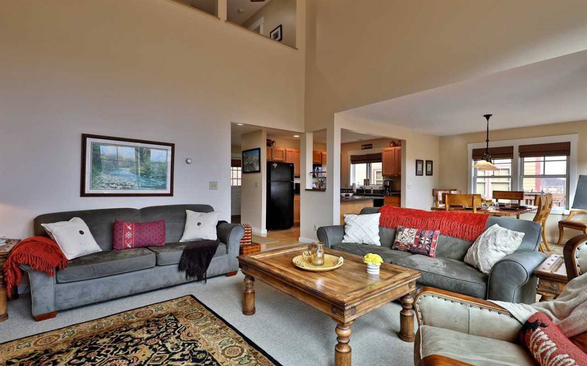 Photo of Livingroom in Central Vermont- Killington