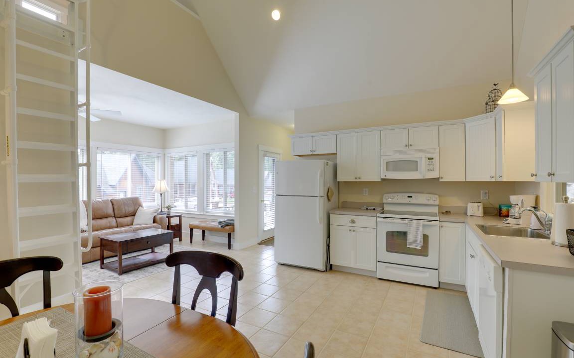 Photo of Kitchen in Summer Village