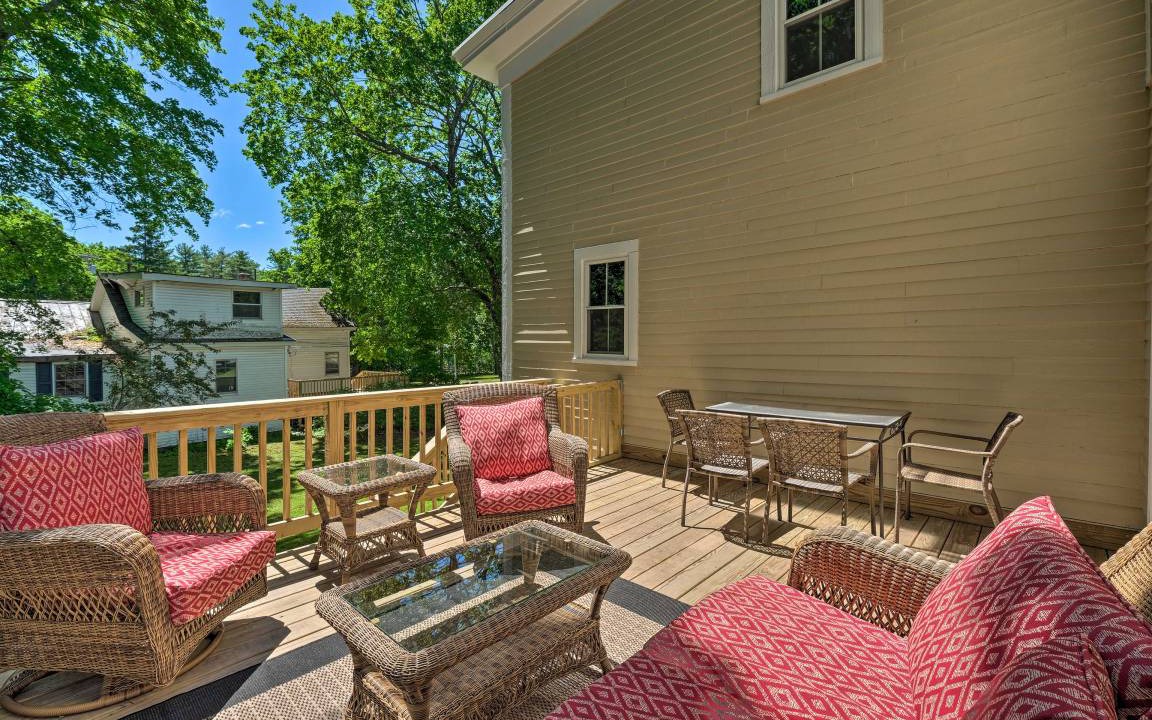 Photo of Patio Balcony in Wolfeboro