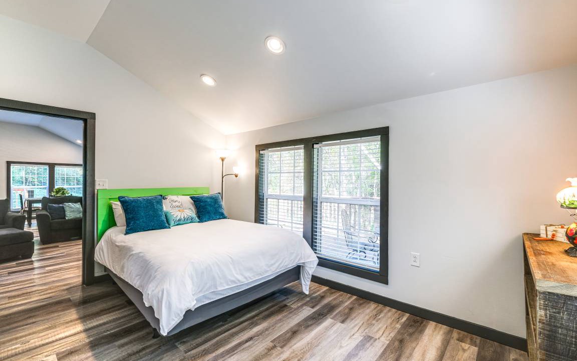 Photo of Bedroom in Warm Springs