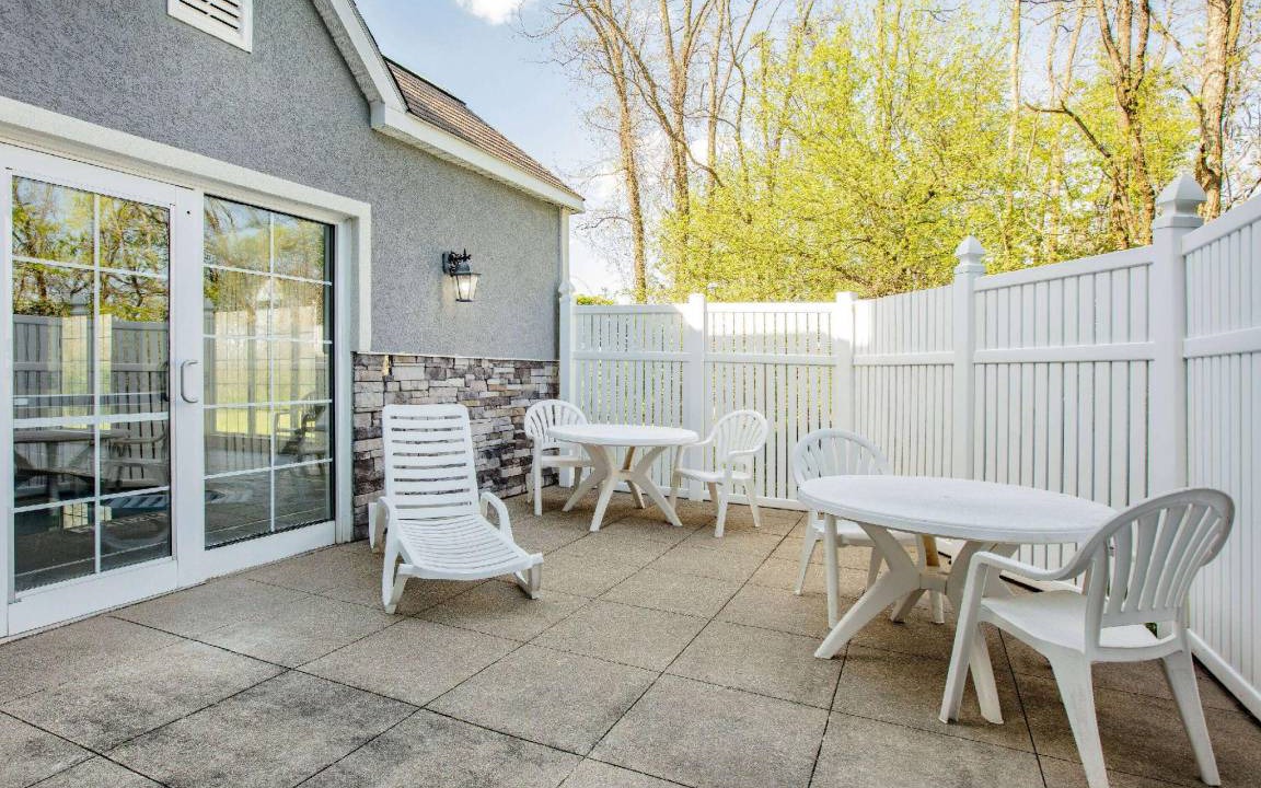 Photo of Patio Balcony in Sprague