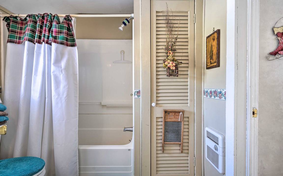 Photo of Bathroom in Mayville