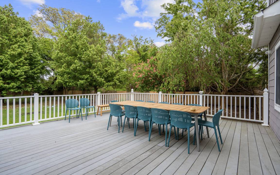 Photo of Patio Balcony in Bay Shore