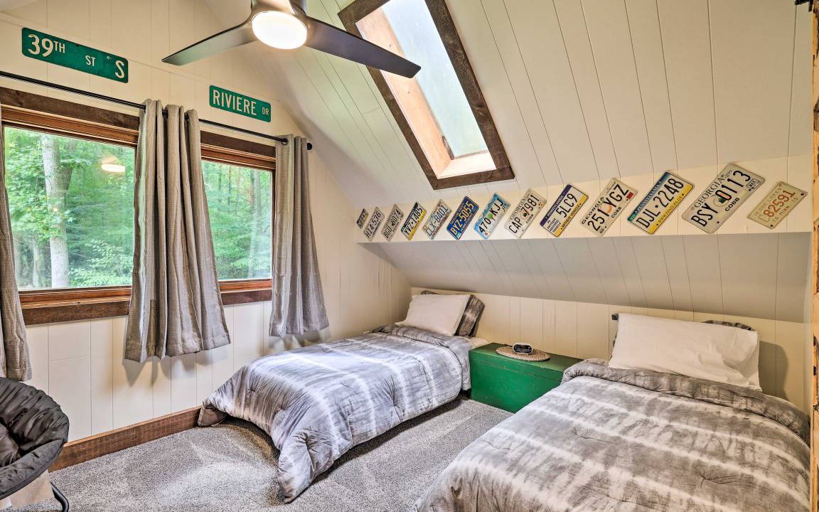 Photo of Bedroom in Max Meadows
