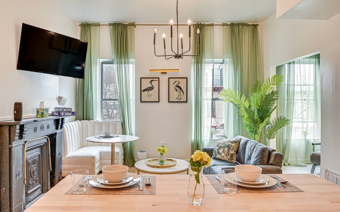 Photo of Livingroom in Albany