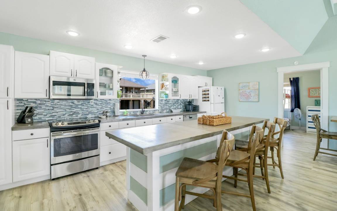 Photo of Kitchen in Crystal Beach