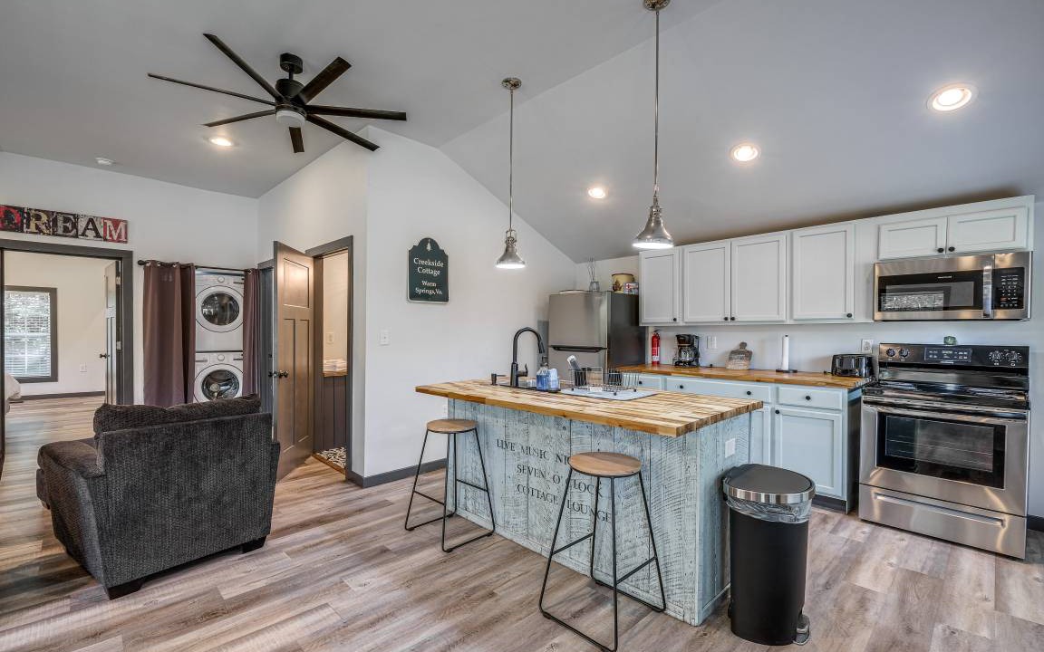 Photo of Kitchen in Warm Springs