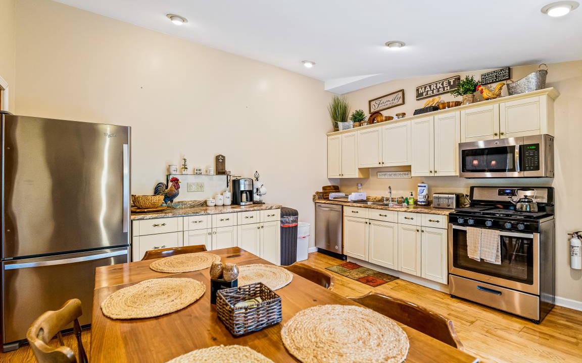 Photo of Kitchen in Diamond Point