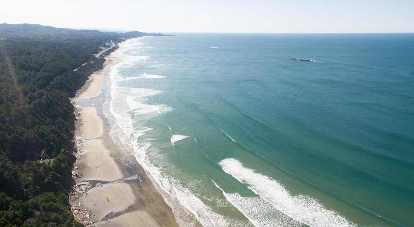 Photo of Others in Otter Rock