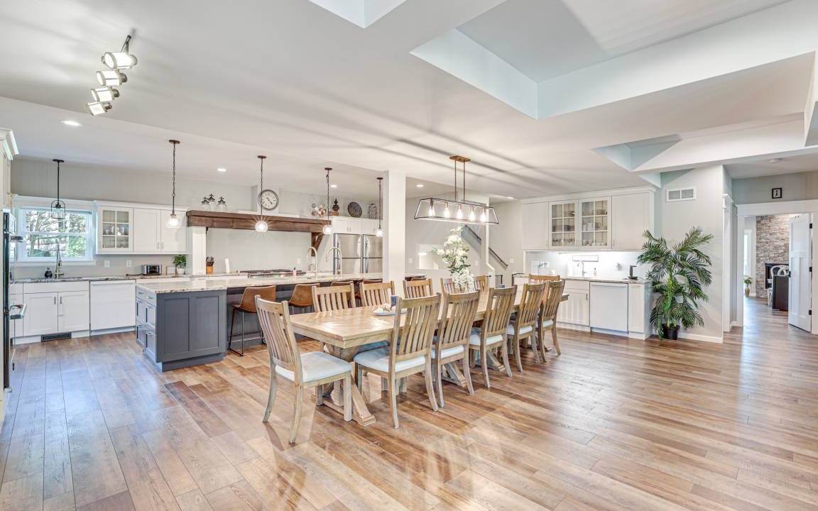 Photo of Livingroom in Lake Delton